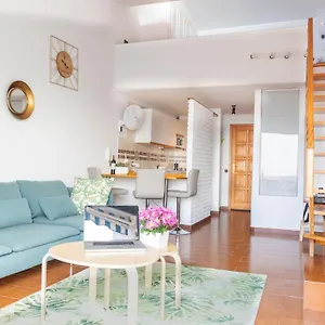 Marina Seafront 12 Apartamento Radazul